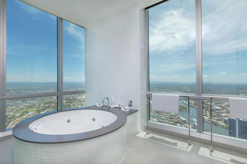 Q1 Resort & Spa - Official - Accommodation QLD 28