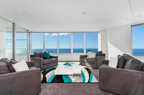 Q1 Resort & Spa - Official - Accommodation QLD 14