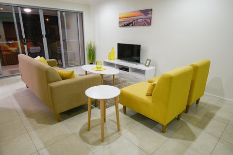 Direct Collective - Breeze On Brightwater - Accommodation QLD 1