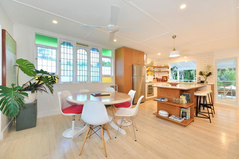 Jamaica Beach House - Accommodation QLD 34