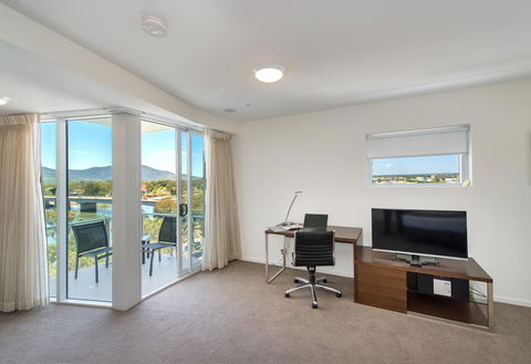 Empire Apartment Hotel Rockhampton - Accommodation QLD 21