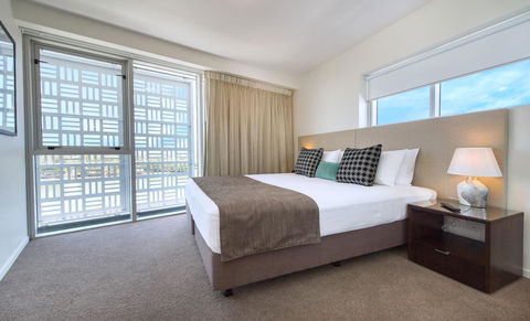 Empire Apartment Hotel Rockhampton - Accommodation QLD 28
