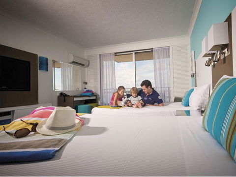 Sea World Resort - Accommodation QLD 3