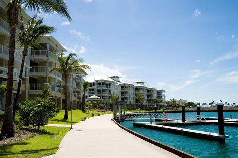 The Boathouse Apartments - Accommodation QLD 24