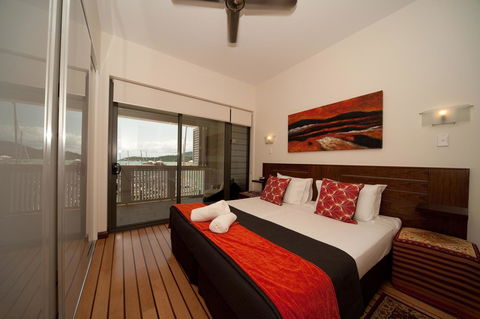 The Boathouse Apartments - Accommodation QLD 15