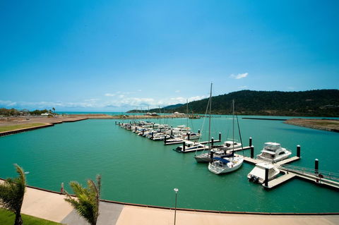 The Boathouse Apartments - Accommodation QLD 2