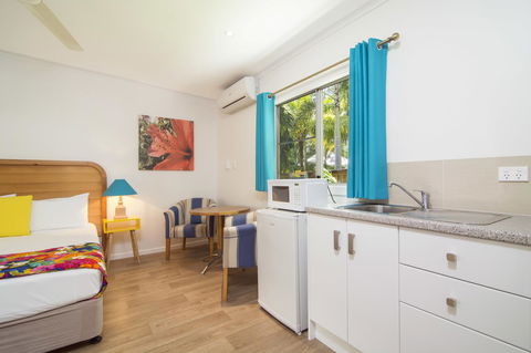 Port Douglas Motel - Accommodation QLD 38