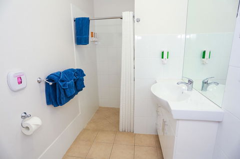 Port Douglas Motel - Accommodation QLD 13