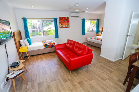 Port Douglas Motel - Accommodation QLD 4