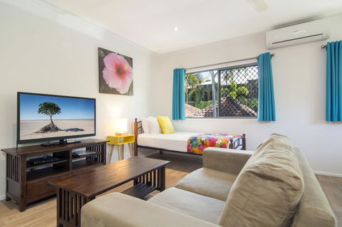 Port Douglas Motel - Accommodation QLD 36