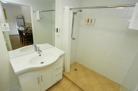 Port Douglas Motel - Accommodation QLD 6