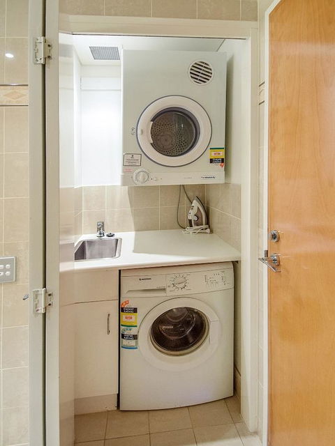 Laguna On Hastings - Accommodation QLD 2