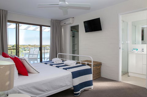Sun Lagoon Resort - Accommodation QLD 1