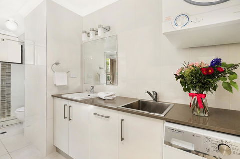 Headland Tropicana Resort - Accommodation QLD 8