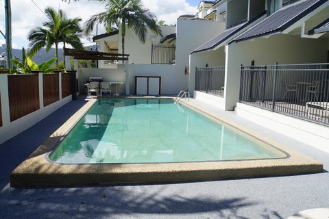 Airlie Seaview Apartments - Accommodation QLD 17