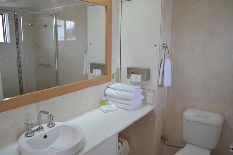 Comfort Inn Grammar View - Accommodation QLD 11