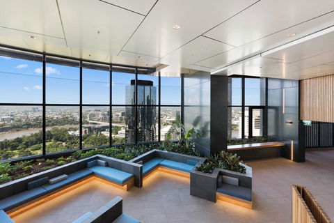 Brisbane Skytower By CLLIX - Accommodation QLD 1