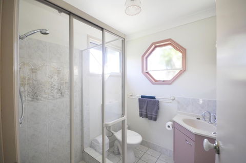 Bribie Island Canal Holiday Destination! - Accommodation QLD 10