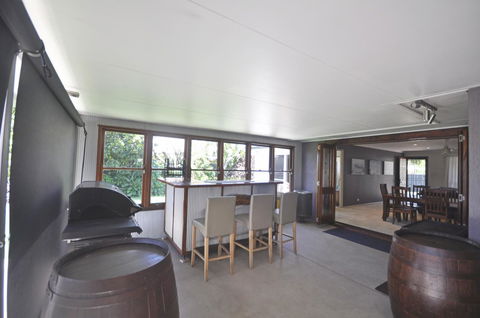 Bribie Island Canal Holiday Destination! - Accommodation QLD 8
