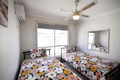 Bribie Island Canal Holiday Destination! - Accommodation QLD 19