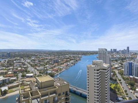 Beach Stay - Ocean & Riverview Resort Chevron Renaissance Central Surfers Paradise - Accommodation QLD 15