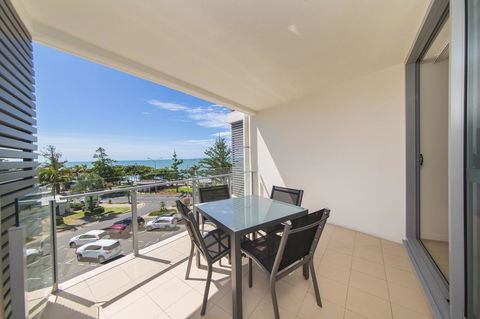 Salt Yeppoon - Accommodation QLD 0