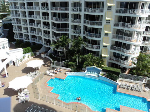 Broadbeach Holiday Apartments - Accommodation QLD 1