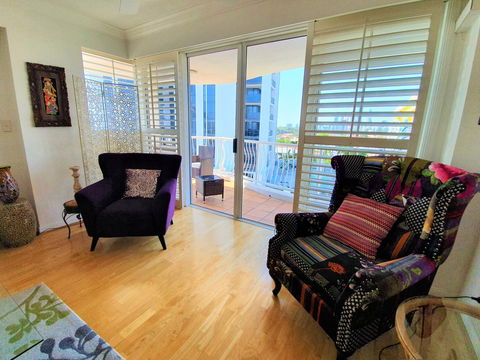Broadbeach Holiday Apartments - Accommodation QLD 23