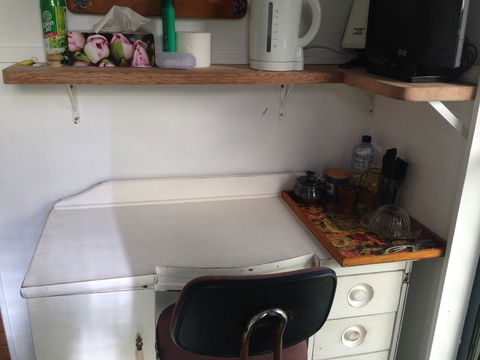 XYL Pets Friendly Seaside Boutique Guesthouse - Accommodation QLD 30