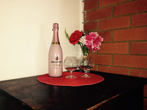 XYL Pets Friendly Seaside Boutique Guesthouse - Accommodation QLD 3