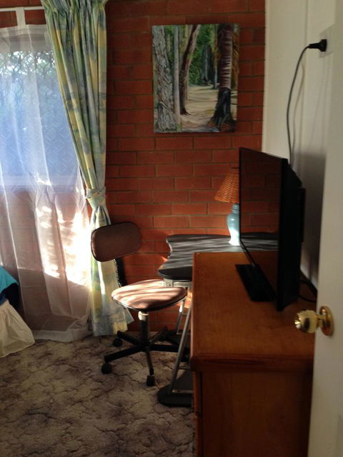 XYL Pets Friendly Seaside Boutique Guesthouse - Accommodation QLD 25