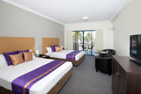 Park Regis Anchorage - Accommodation QLD 12