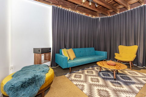 The Pink Hotel Coolangatta - Accommodation QLD 21