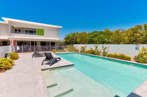 Mackay Oceanside Central Hotel Official - Accommodation QLD 7