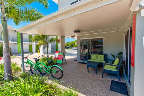 Mackay Oceanside Central Hotel Official - Accommodation QLD 10