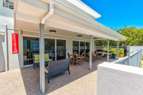 Mackay Oceanside Central Hotel Official - Accommodation QLD 16