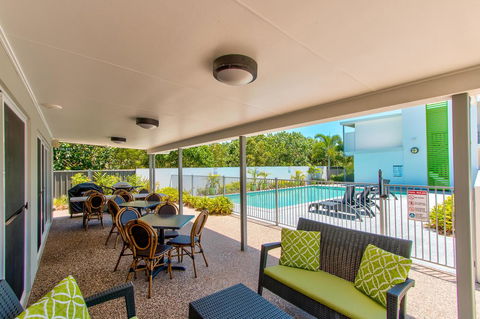 Mackay Oceanside Central Hotel Official - Accommodation QLD 17