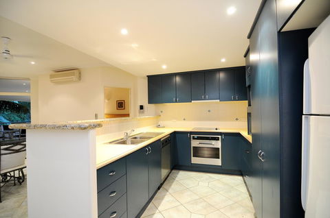 Oasis At Palm Cove - Accommodation QLD 20