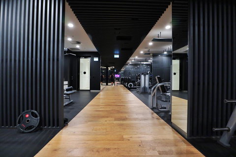 Hostrelax Residences On Alfred - Accommodation QLD 8