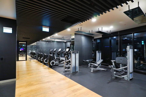 Hostrelax Residences On Alfred - Accommodation QLD 4