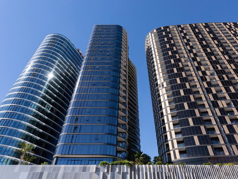 Hostrelax Residences On Alfred - Accommodation QLD 9