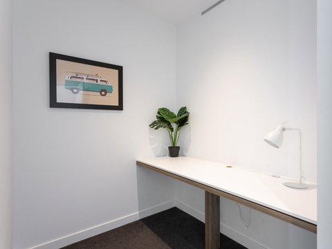 Hostrelax Residences On Alfred - Accommodation QLD 41