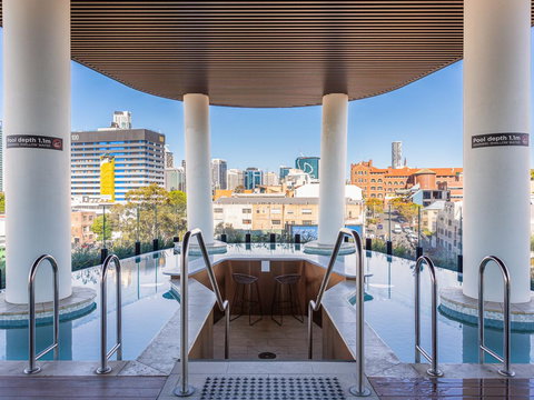 Hostrelax Residences On Alfred - Accommodation QLD 1