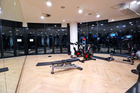 Hostrelax Residences On Alfred - Accommodation QLD 6