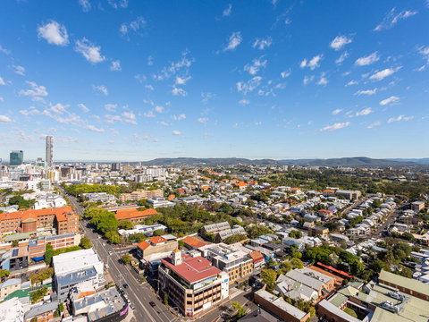 Hostrelax Residences On Alfred - Accommodation QLD 29