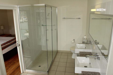 Beachside Apartment 17 - Accommodation QLD 10