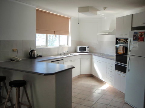 Grosvenor Beachfront Apartments Surfers Paradise - Accommodation QLD 19