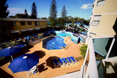 Grosvenor Beachfront Apartments Surfers Paradise - Accommodation QLD 33