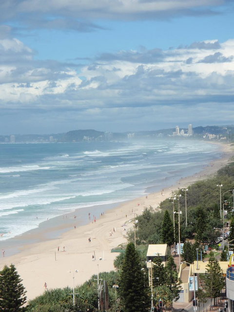 Grosvenor Beachfront Apartments Surfers Paradise - Accommodation QLD 12