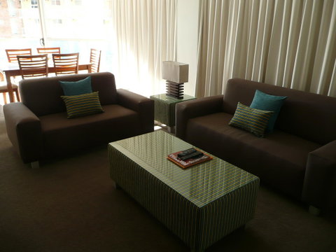 Grosvenor Beachfront Apartments Surfers Paradise - Accommodation QLD 25